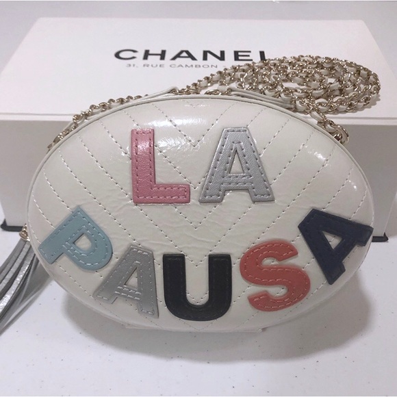 🚫SOLD🚫 BNWT Chanel 2019 Runway Multicolor Clutch - Picture 3 of 8